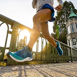 Amazon | [トポアスレティック] ランニングシューズ CYCLONE 2